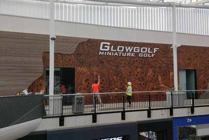 Glow Golf